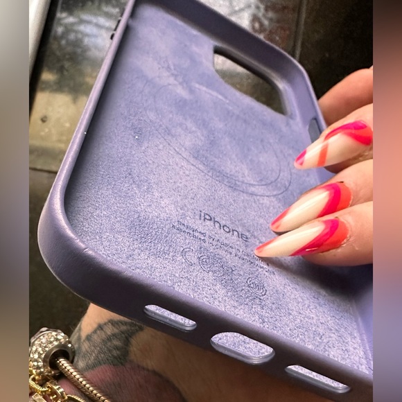 1 Leather Apple iPhone 13 Pro Max cases 1 is light Purple and 1 Black leather. - Picture 6 of 15